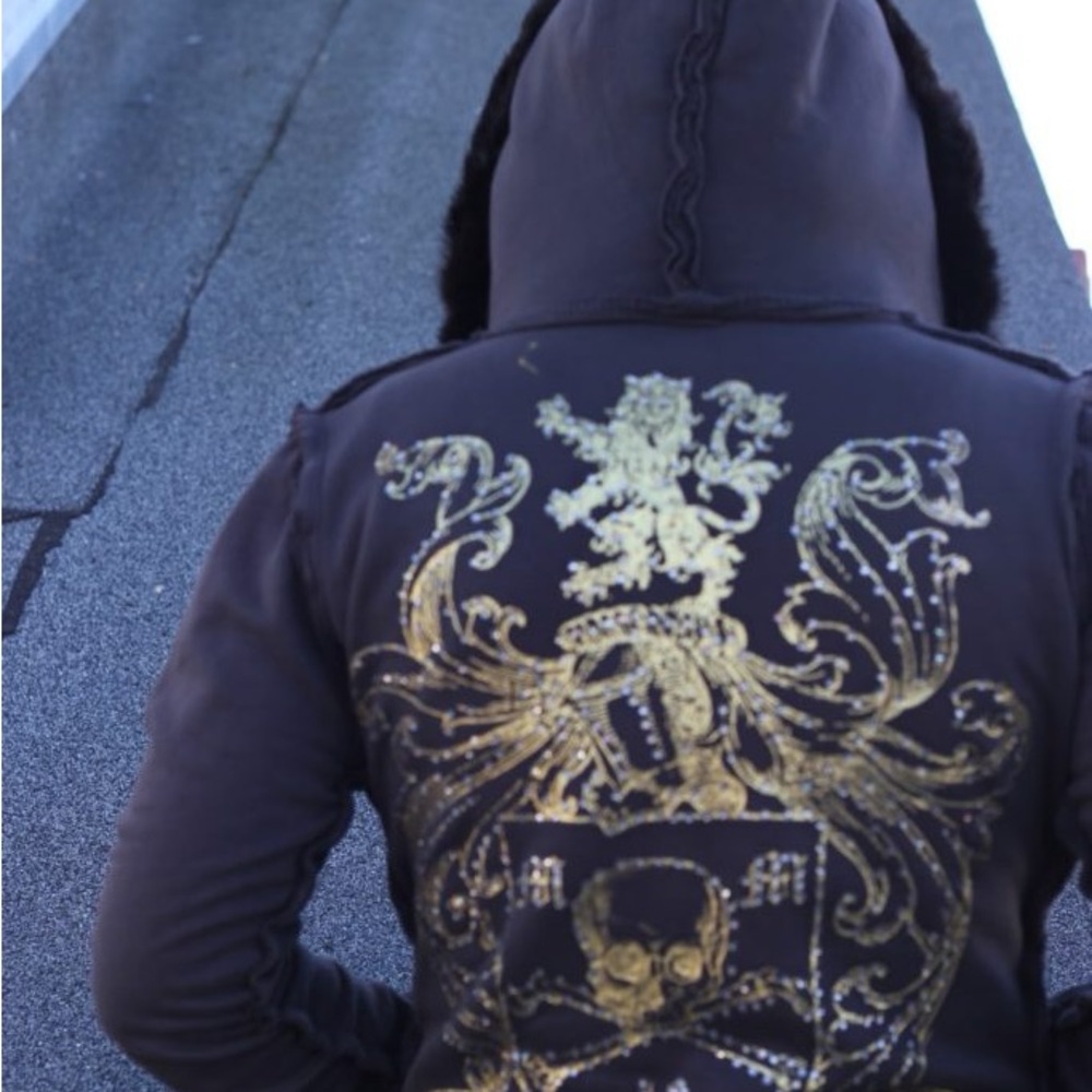 ISO - Picture 2 of 3